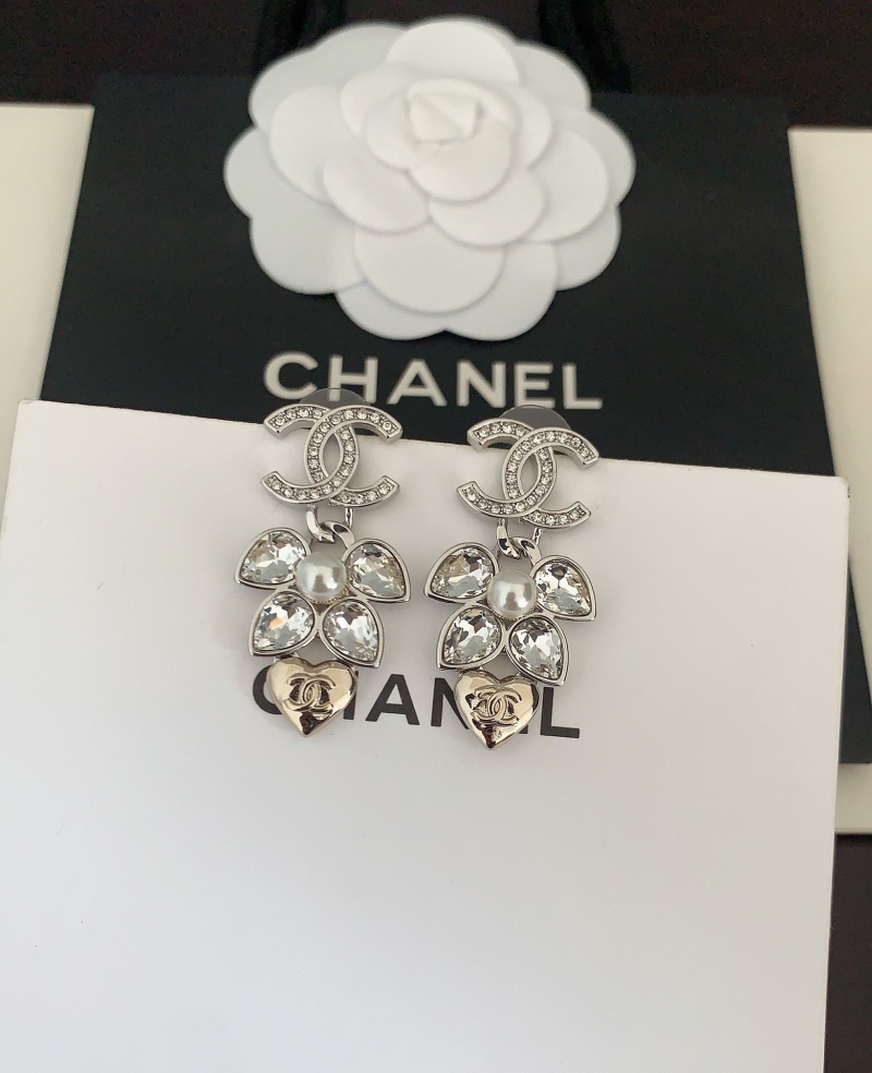 Ch**el earrings